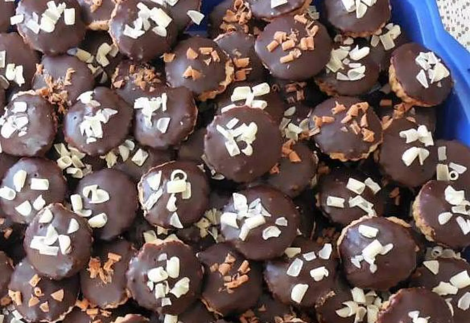 Košíčky s ořechovou nádivkou